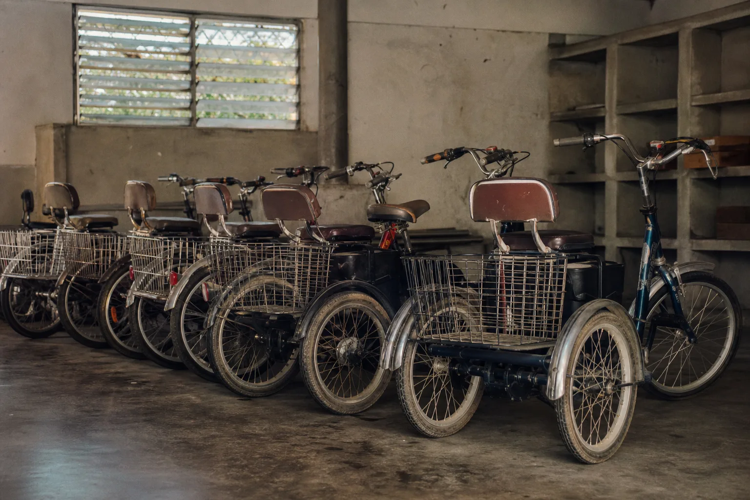 Three wheels fix the stops, not the corners. What that trade actually costs